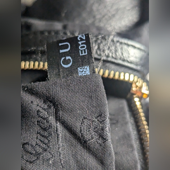 Gucci G Wave Medium Shoulder Bag in Black Pebbled Leather /Prie Firm** - Picture 6 of 13